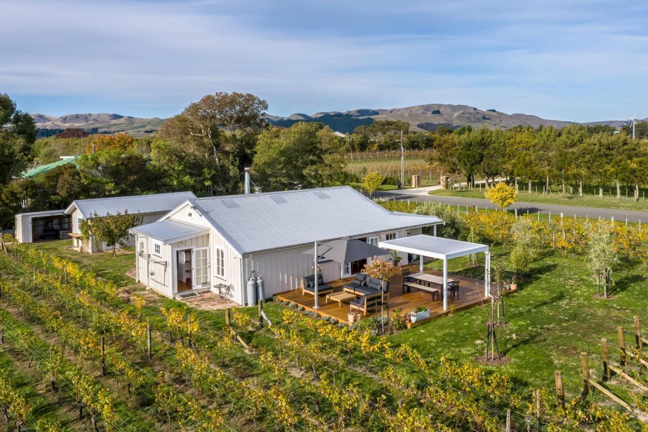 The Wine Shed Villa Martinborough Exterior photo