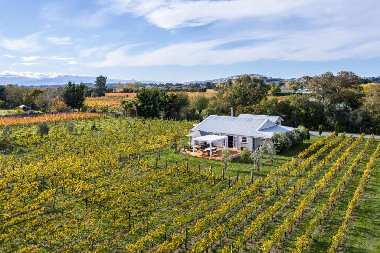 The Wine Shed Villa Martinborough Exterior photo