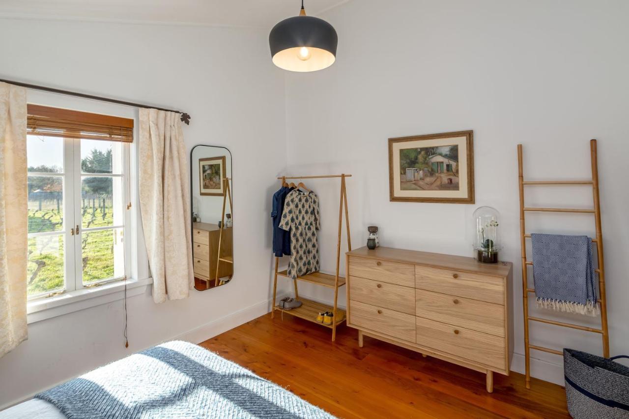 The Wine Shed Villa Martinborough Exterior photo